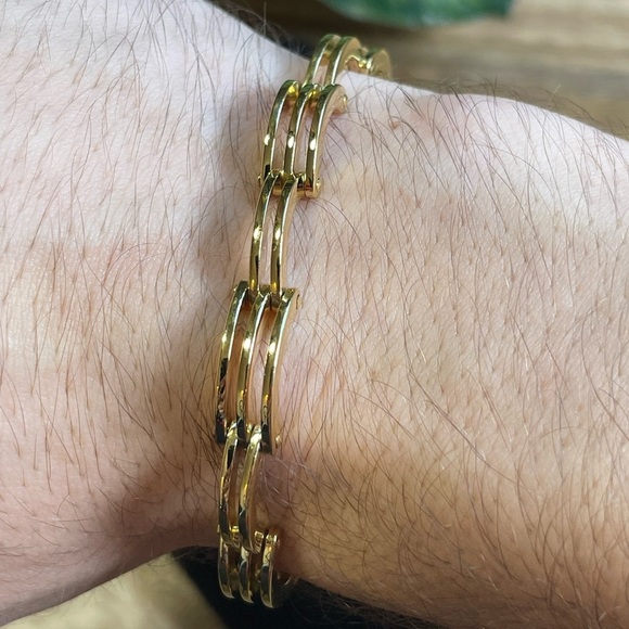 Vintage Deadstock 24KT Gold Filled Gate Link 7” Bracelet - Picture 5 of 8